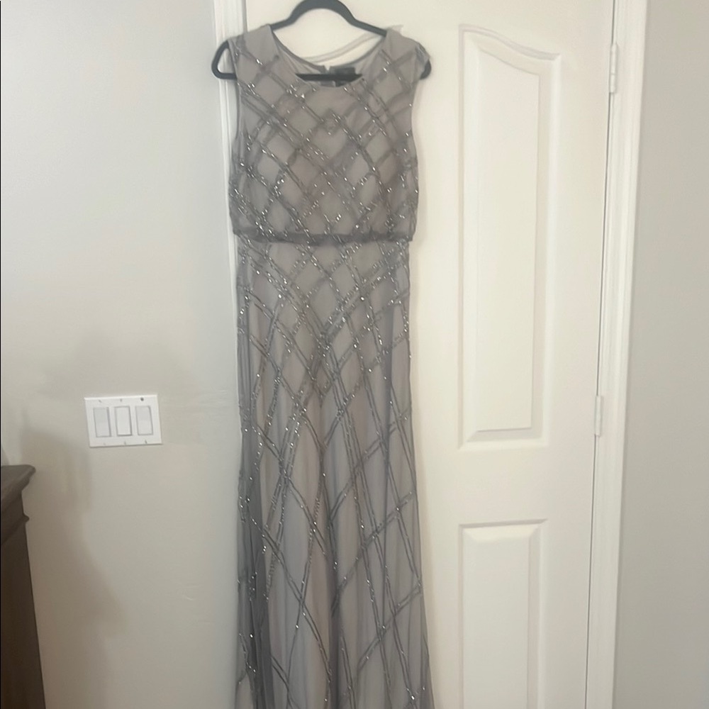 Elegant Gray Sleeveless Dress